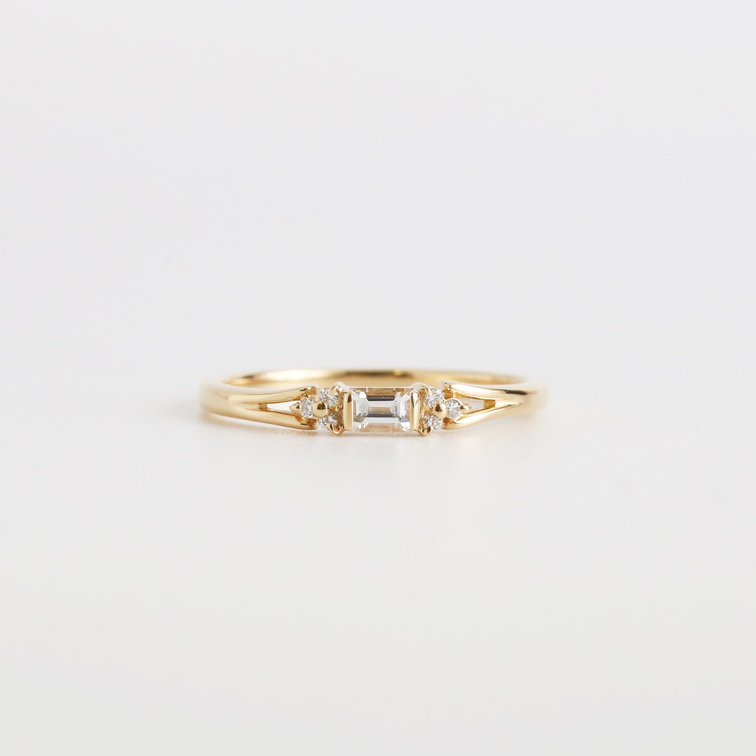 Eorry Ring