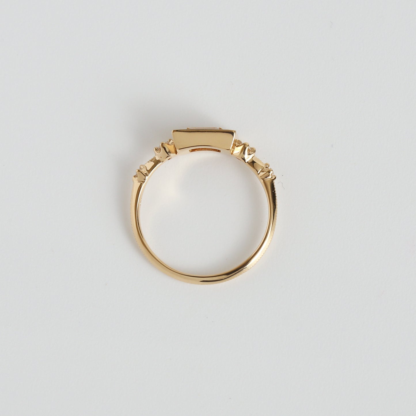 Allure Ring