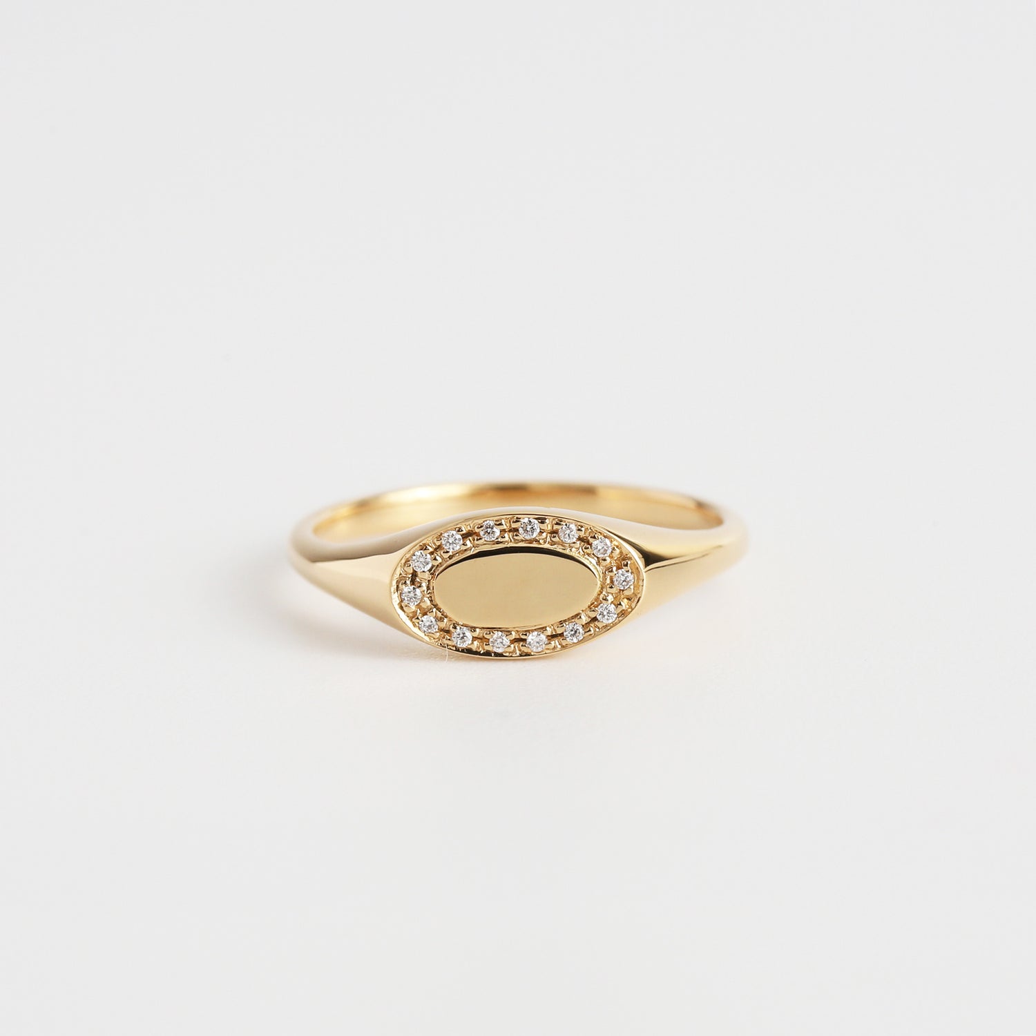 Signet Ring / DIAMOND
