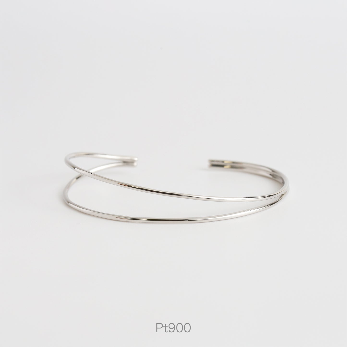 Nadia Bangle