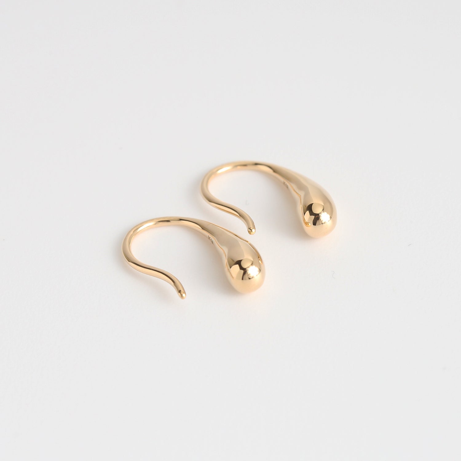 Drop Hook Pierce