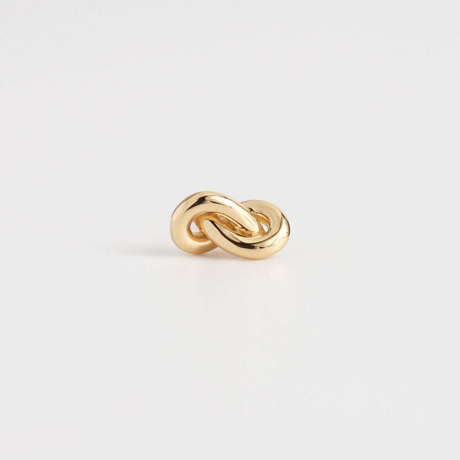 Knot Pierce