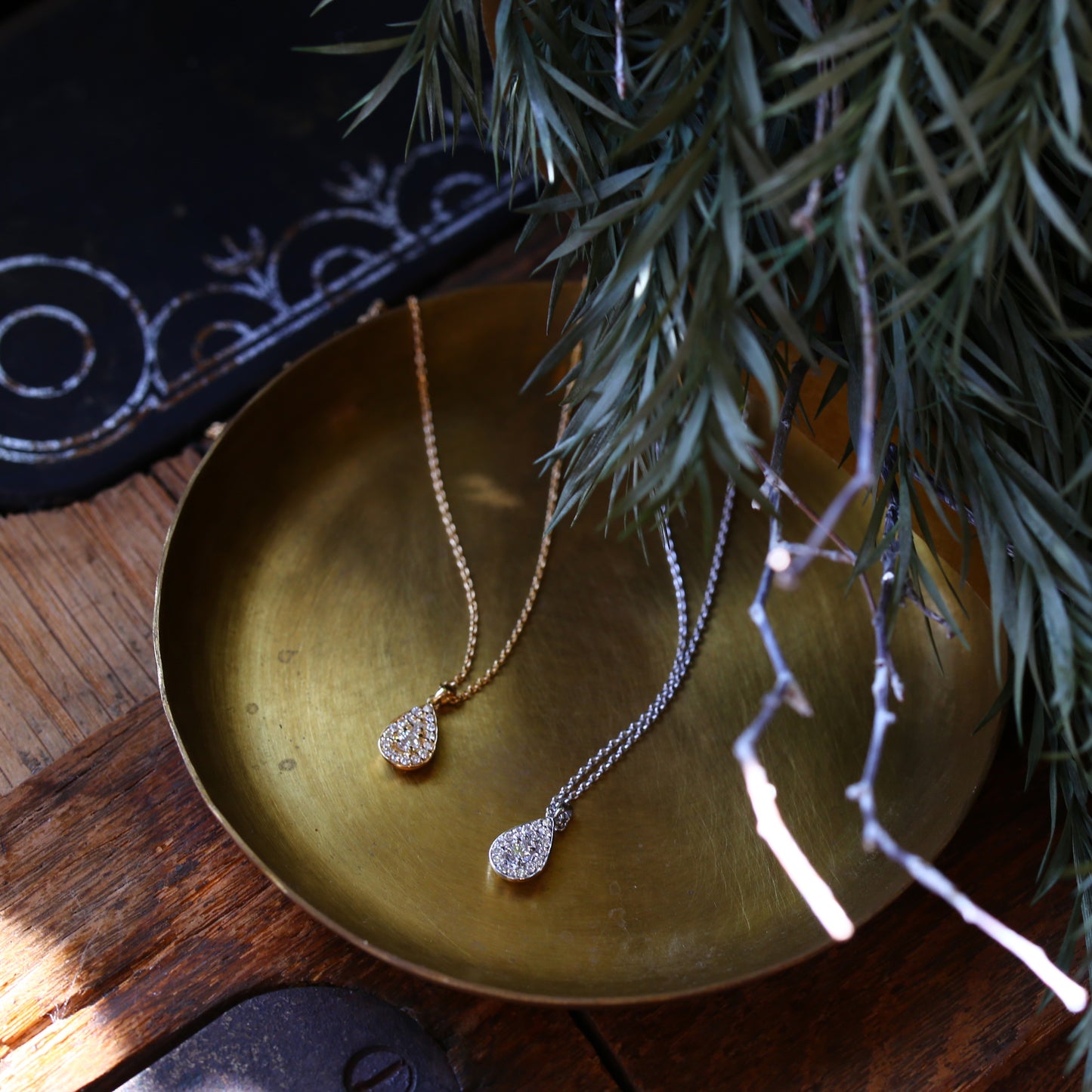 Drop Necklace / Diamond