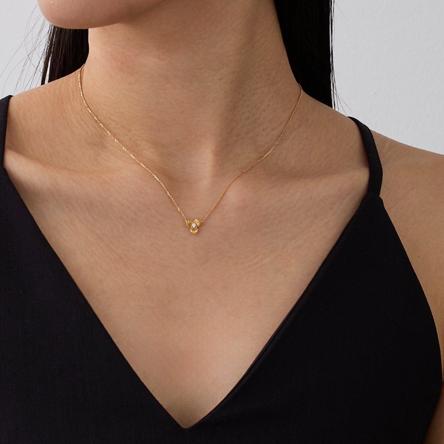 Trillium / Necklace