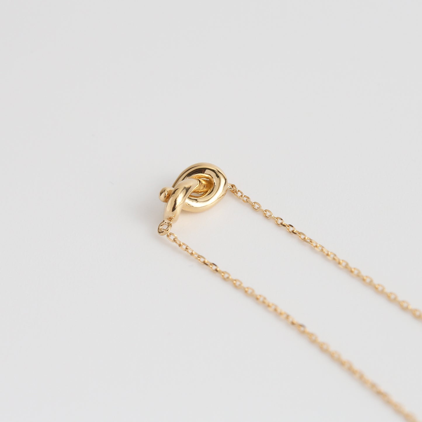 KNOT Necklace