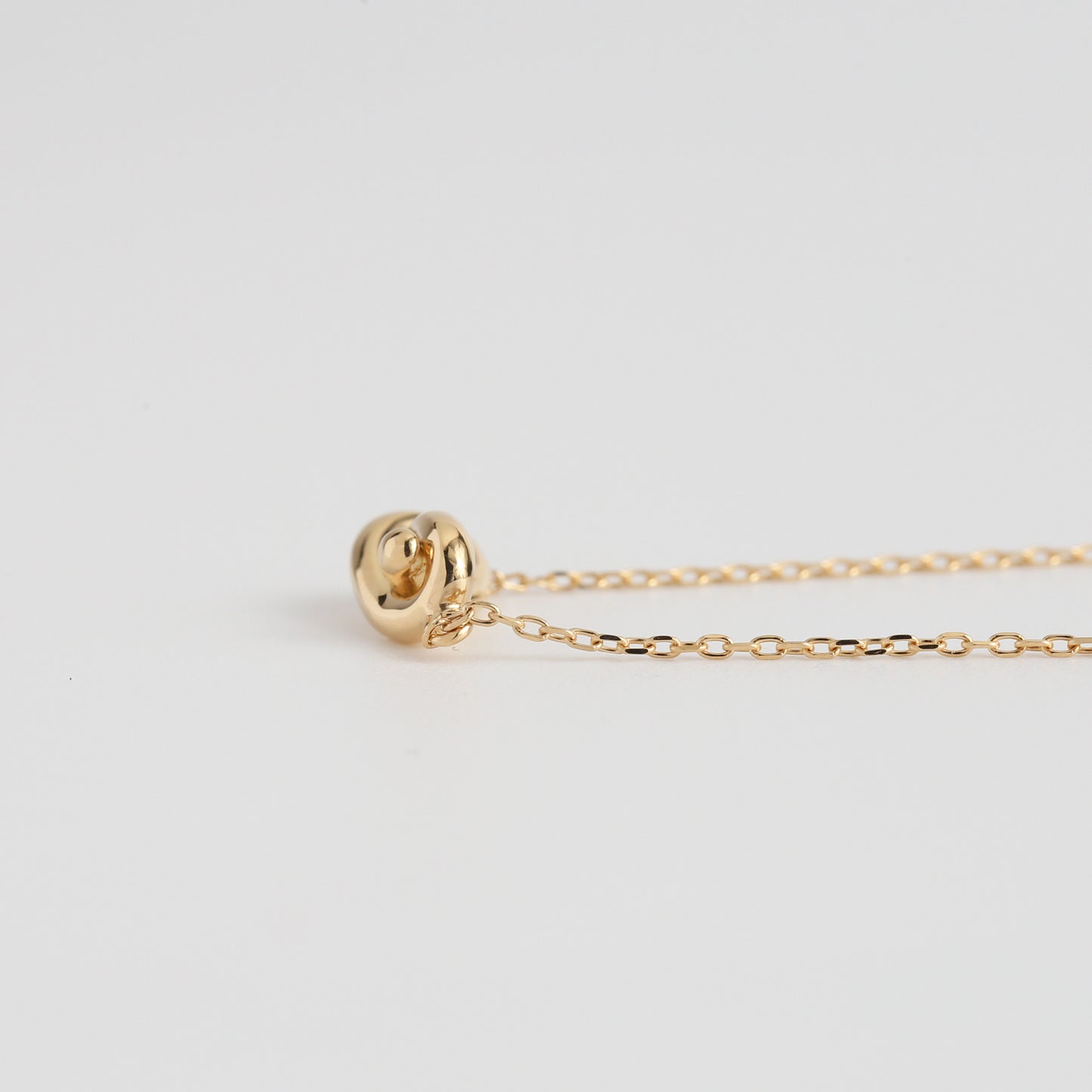 KNOT Necklace