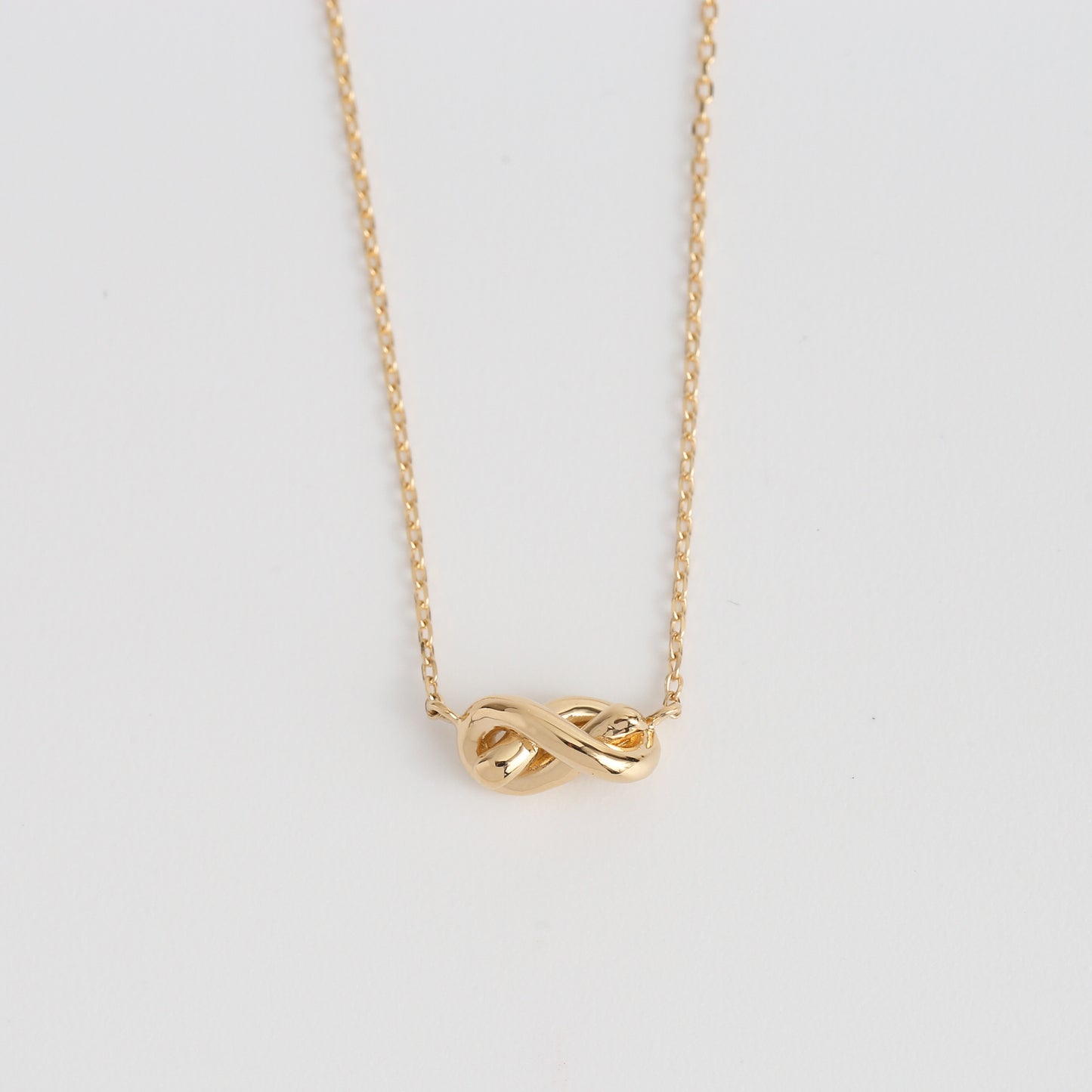 KNOT Necklace