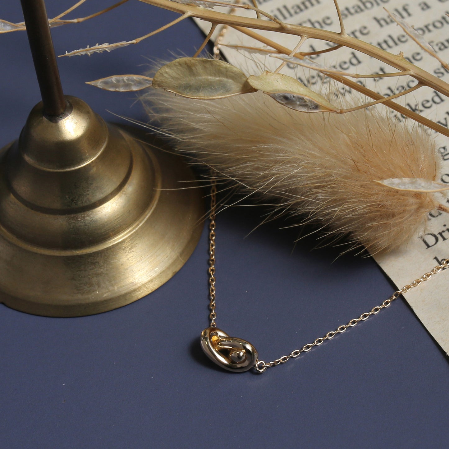 KNOT Necklace
