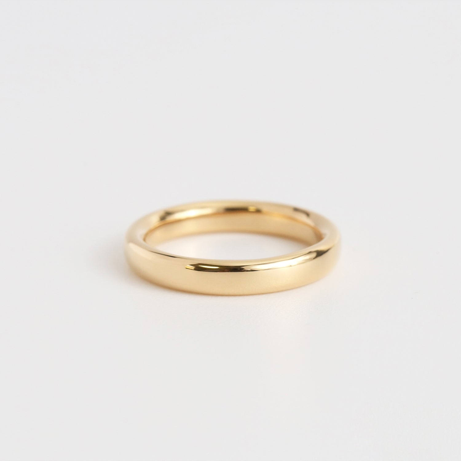 Plane Nude Ring / Medium