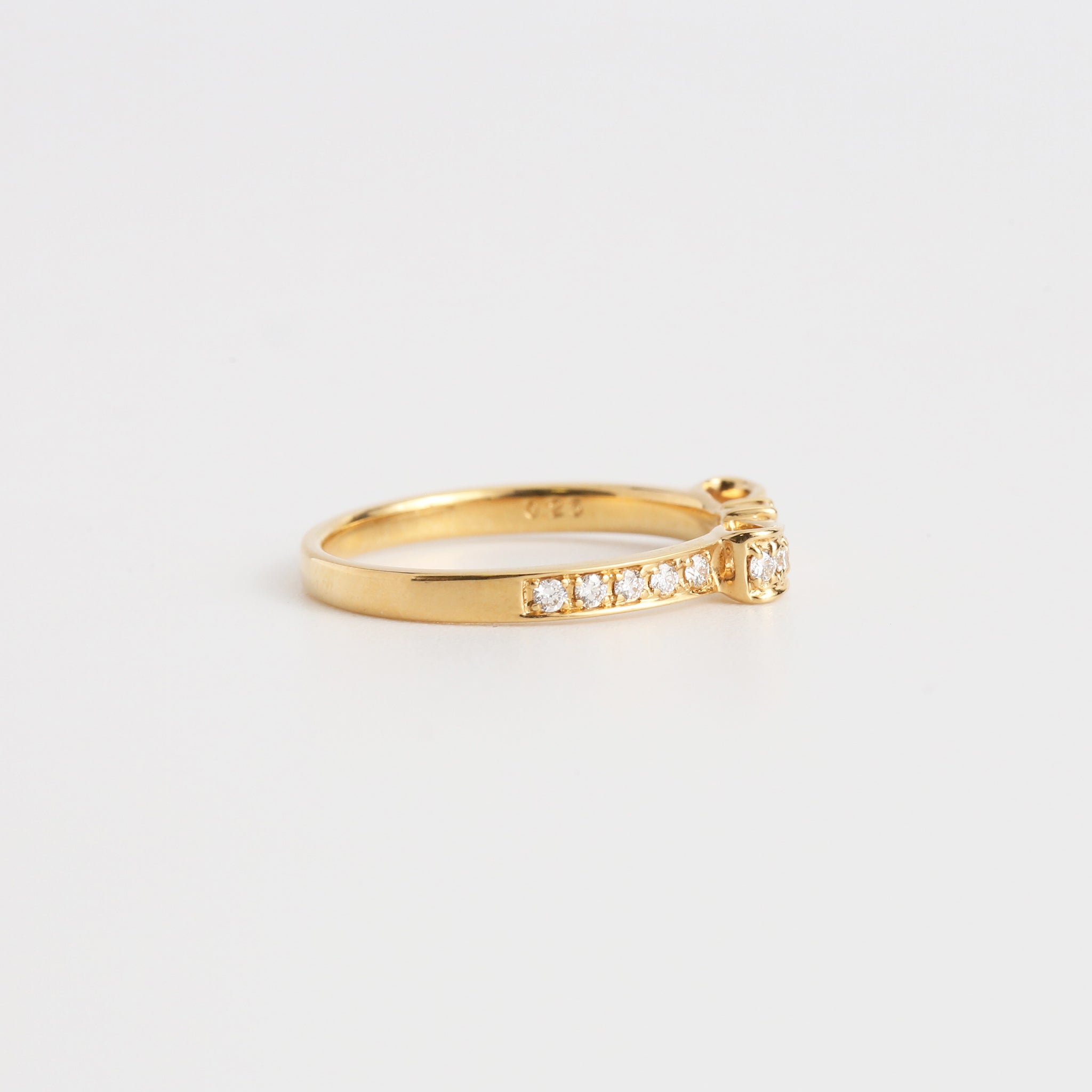 Ribbon Ring – AVARON