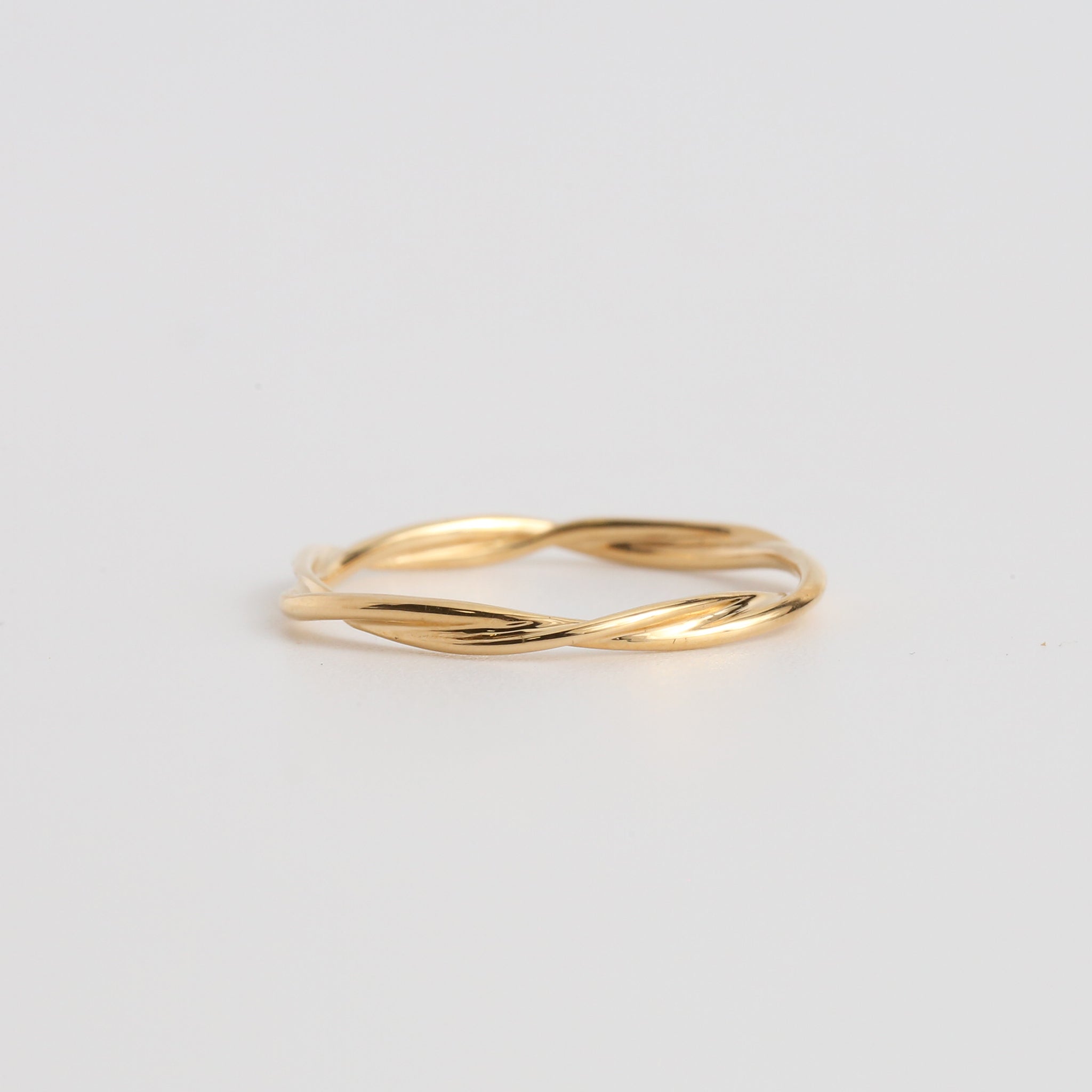 RING – AVARON