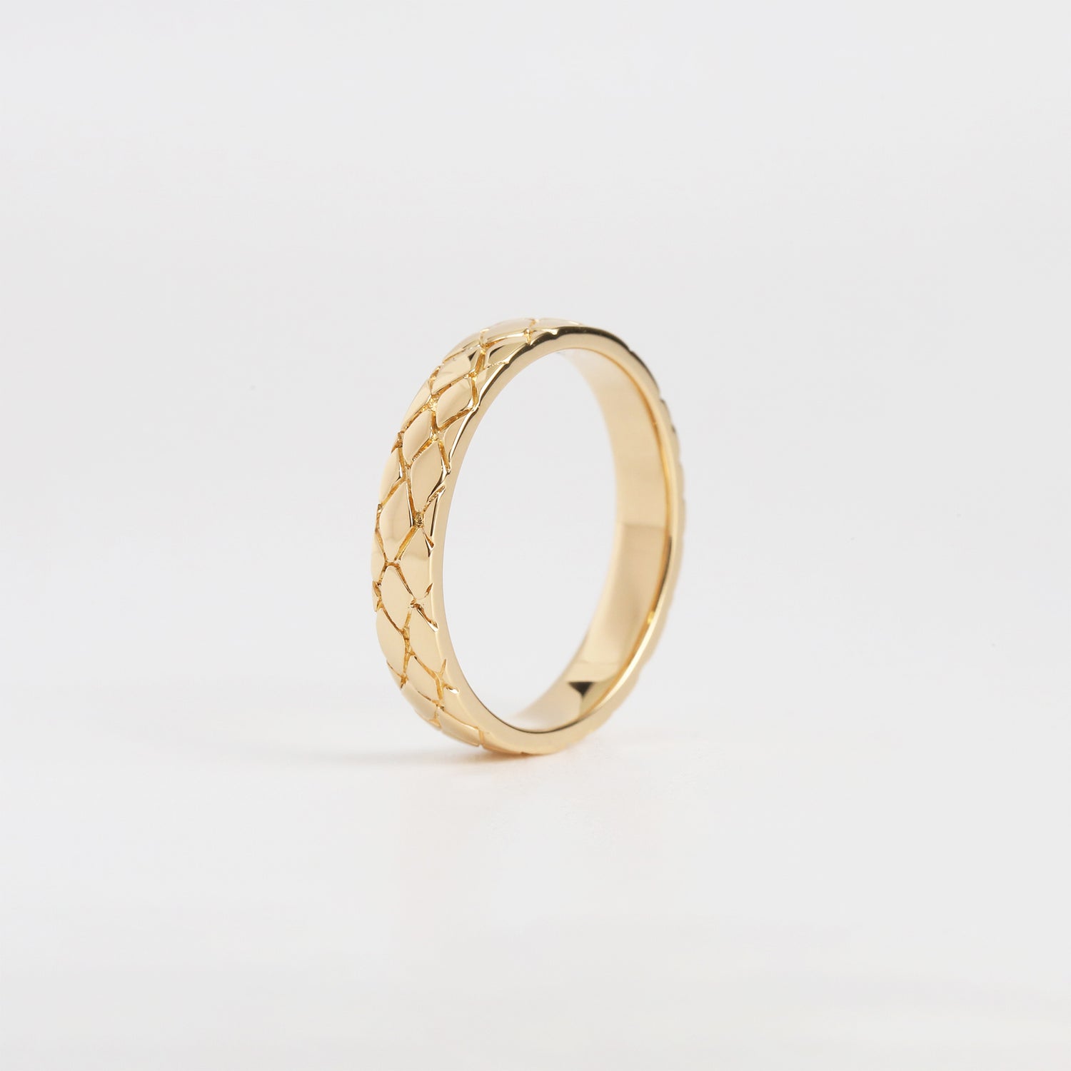 Emboss Ring / PYTHON