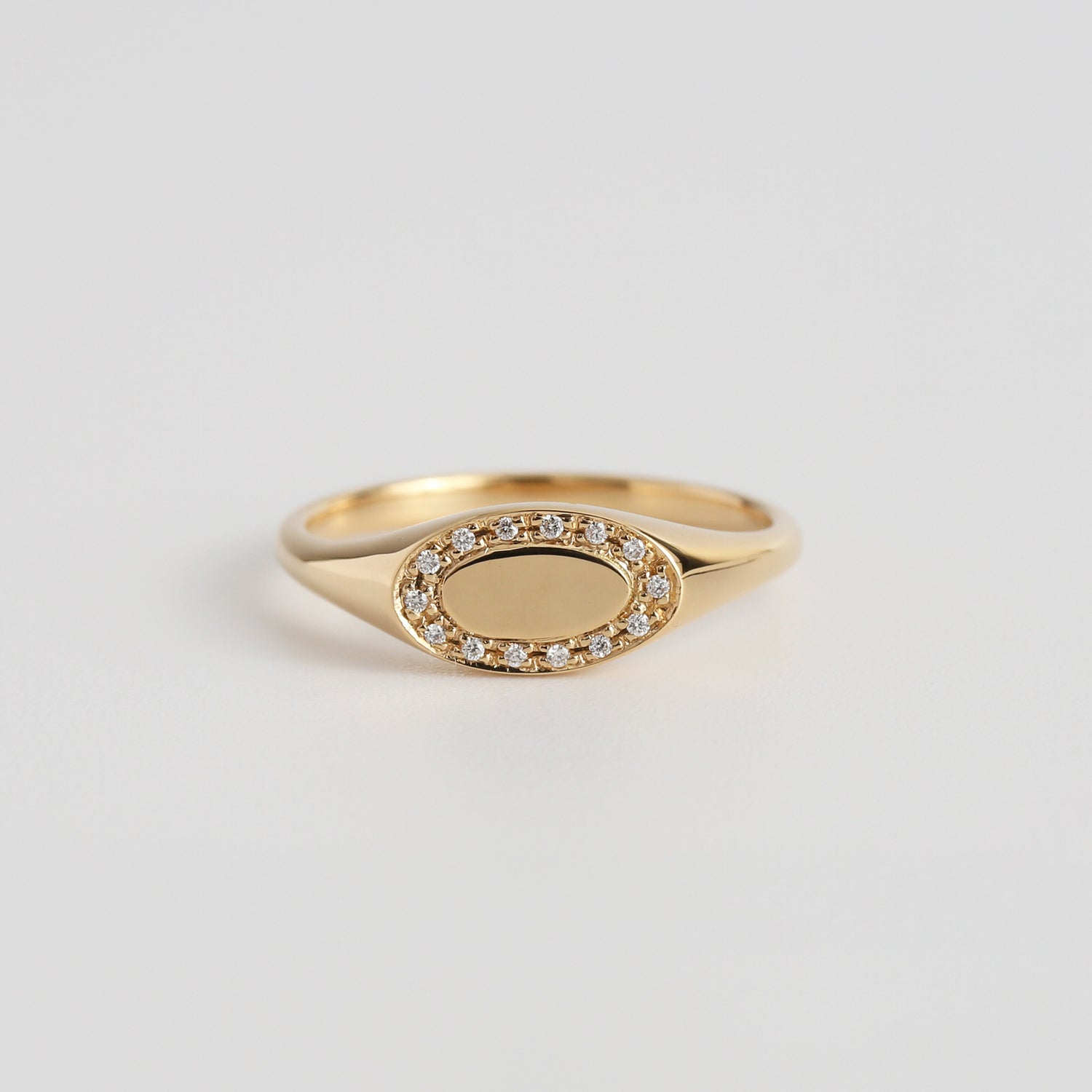 Signet Ring / DIAMOND