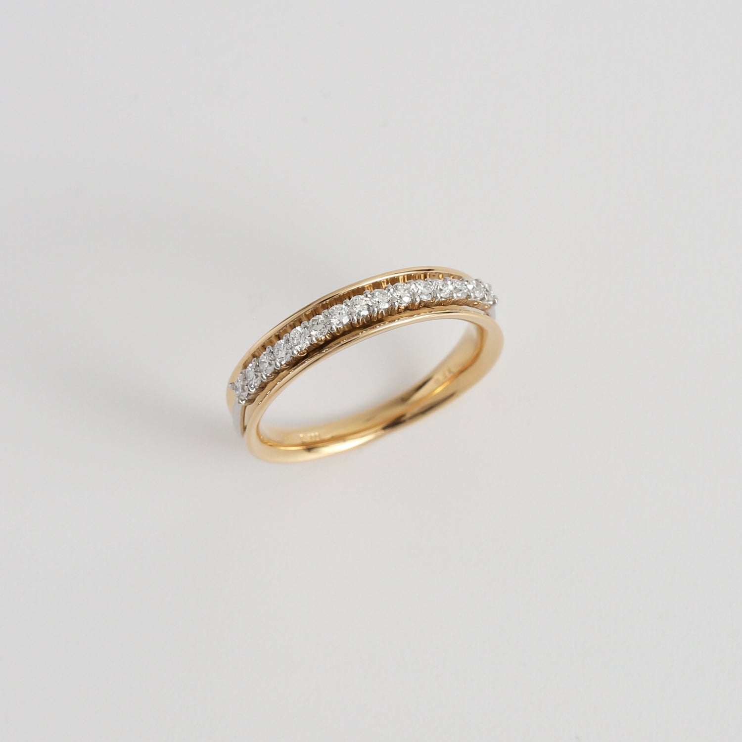 Pt900&K18Gold Grain Diamond Ring 