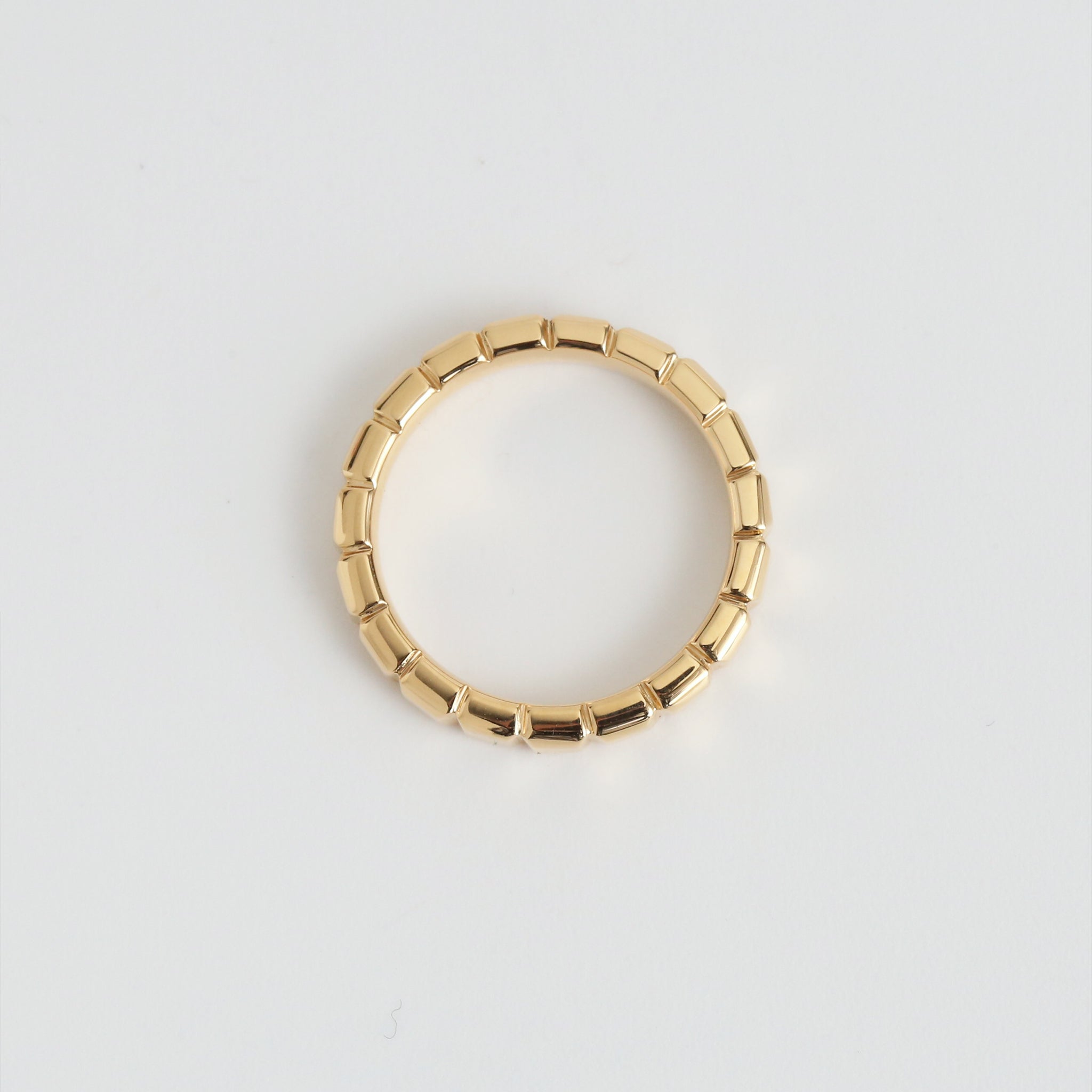Gaudi Ring – AVARON