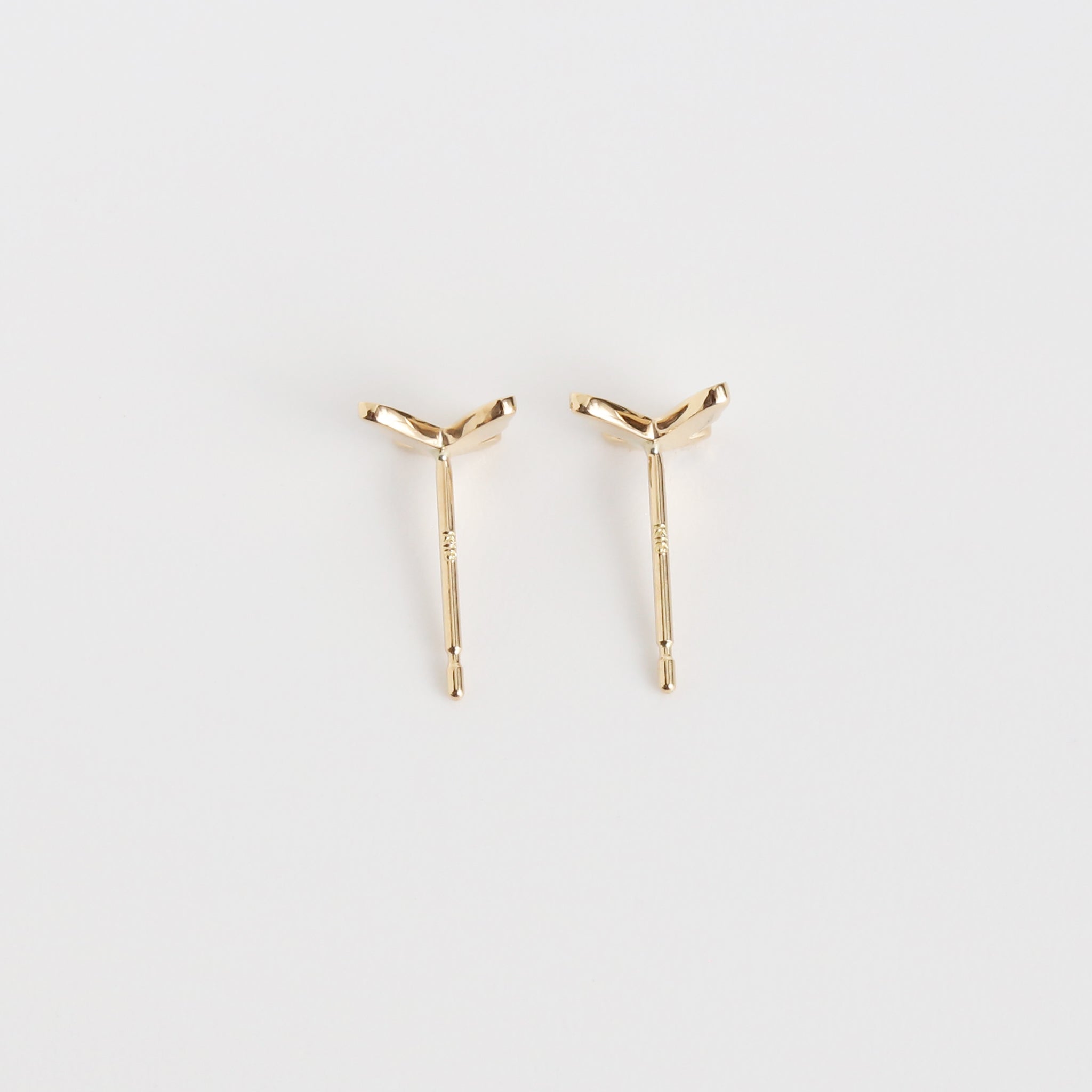 Butterfly Pierce – AVARON