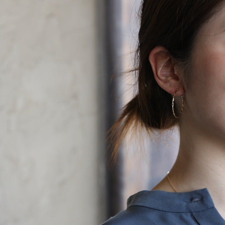 Elmoa Hoop Pierce M – AVARON