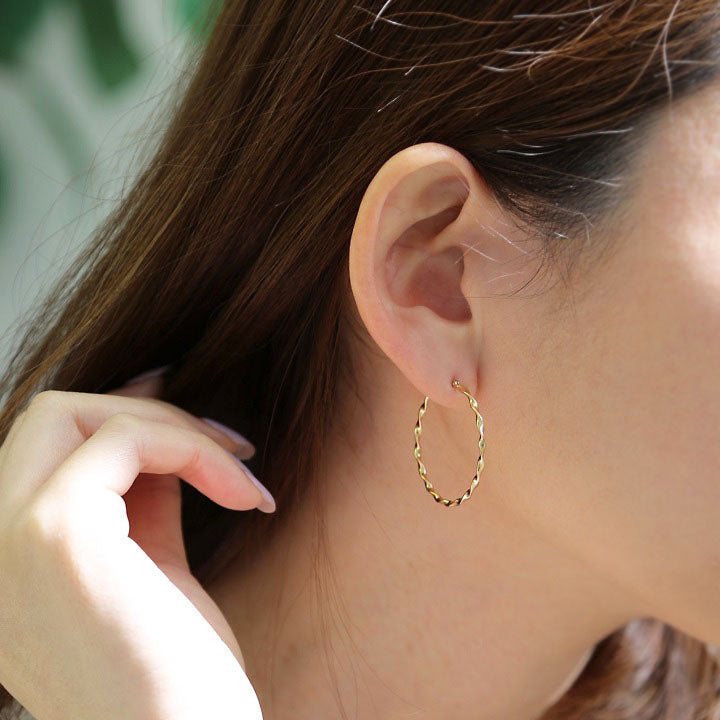 Avaron アヴァロン　【ElmoaS】 フープピアス Elmoa Hoop Pierce M – AVARON