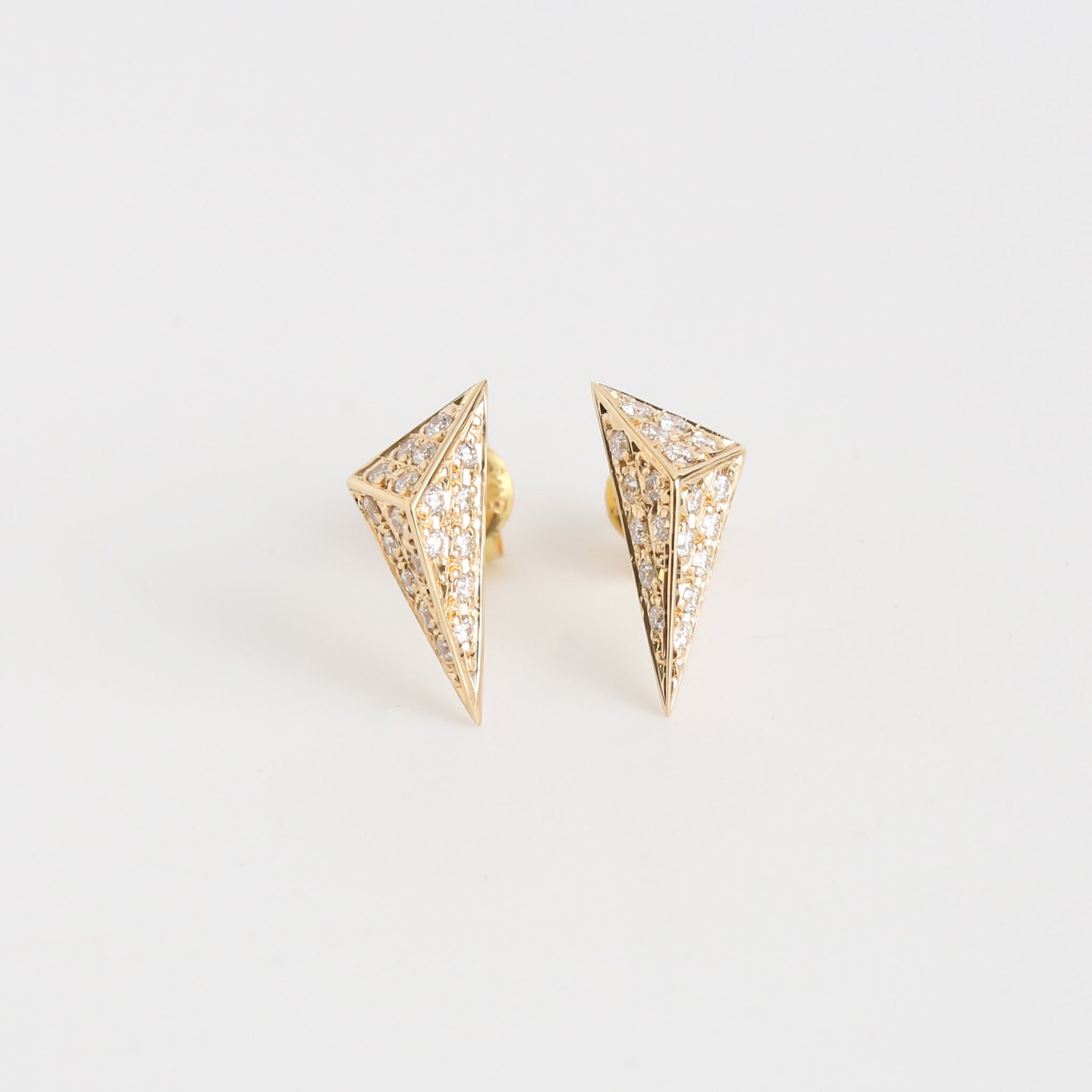 最終価格です。Avaron LUNA ピアス 18K 保証書あり