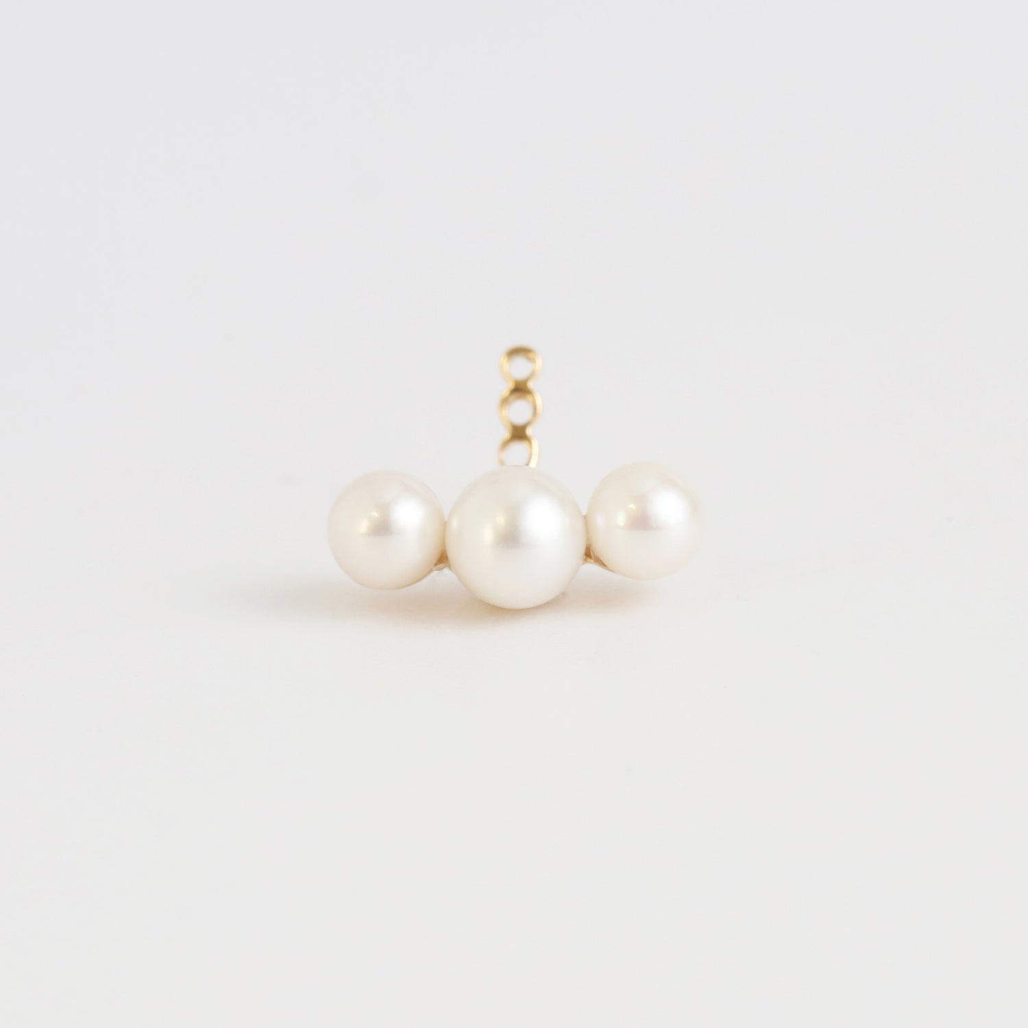 Pearl Pierce Charm 02