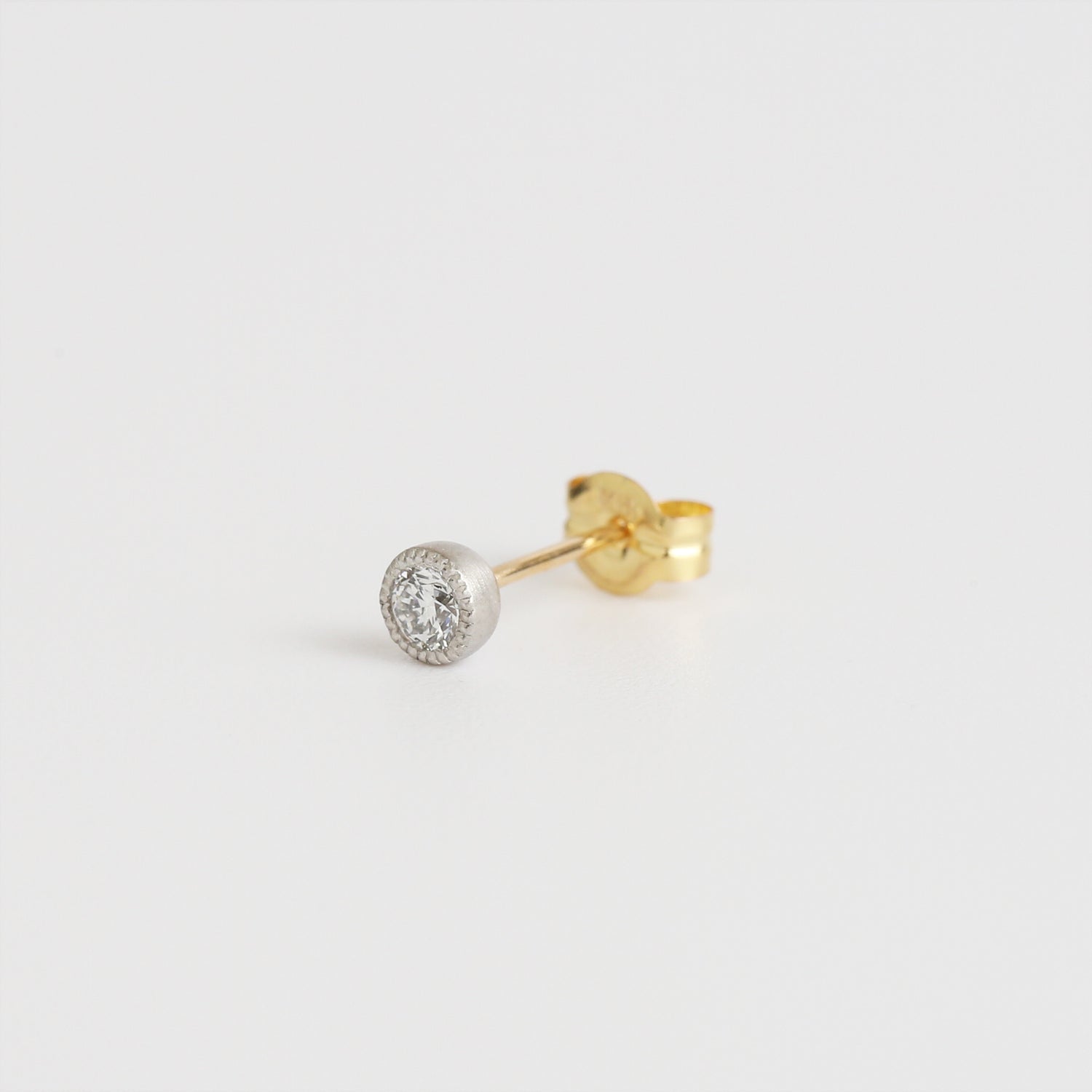Grace Stud | Diamond Stud Pierce | Brilliant 0.07ct