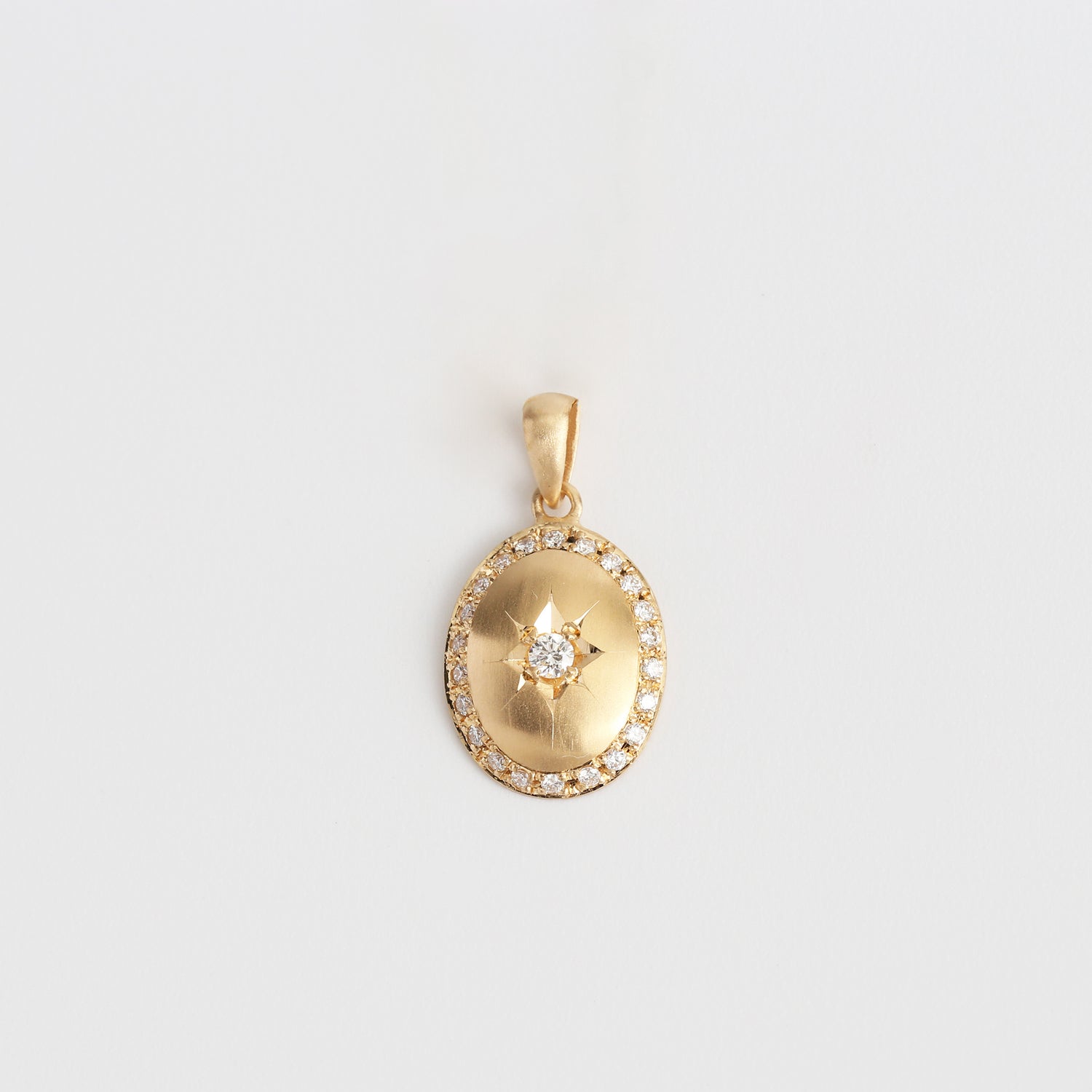 Raffine Necklace / トップのみ