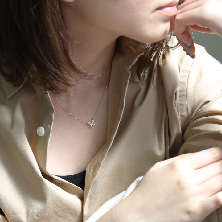 Butterfly Pave Necklace – AVARON