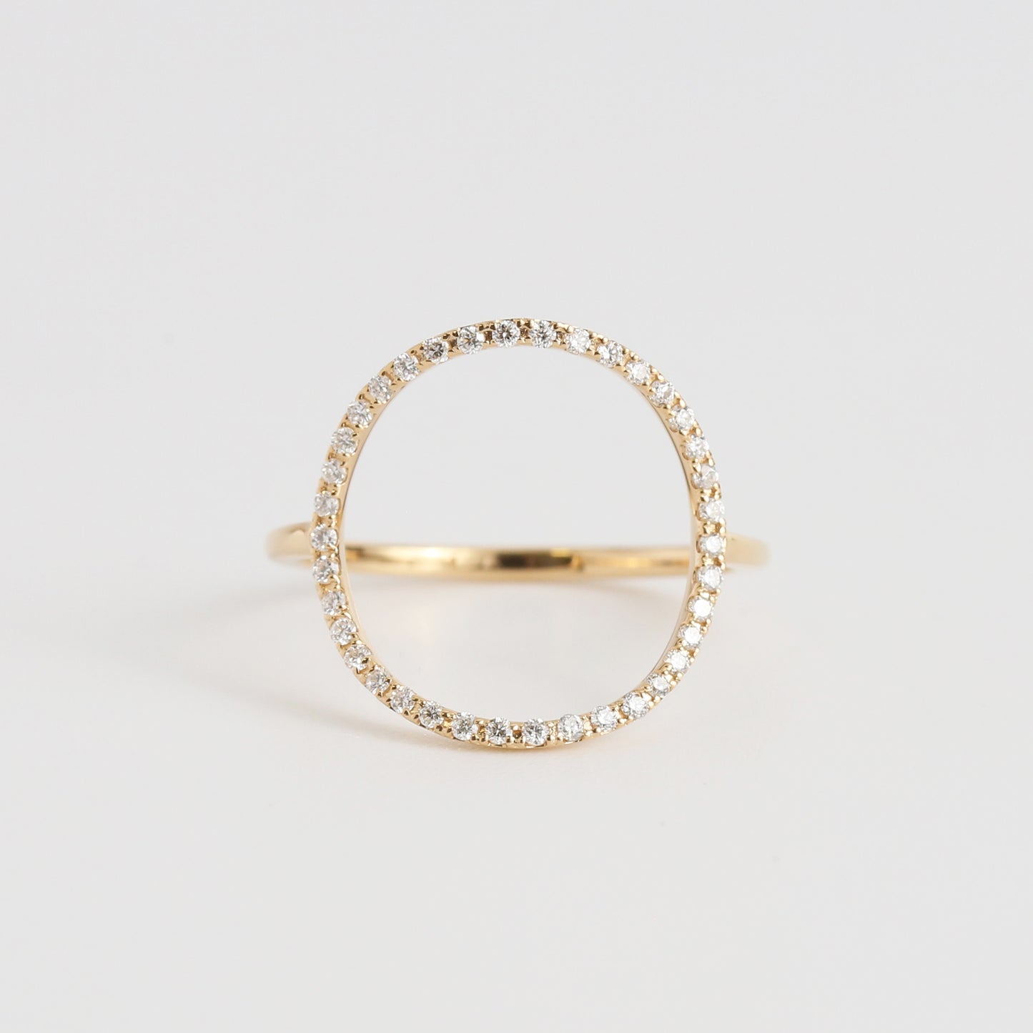 Circle Diamond Ring