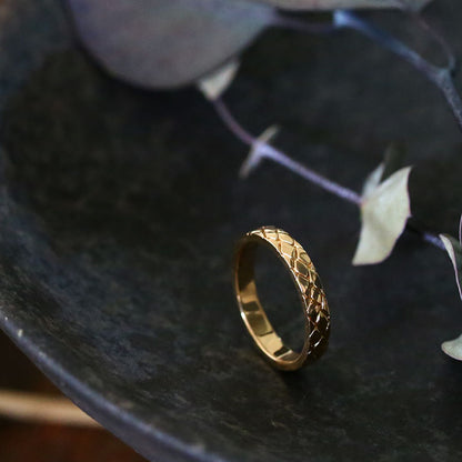 Emboss Ring / PYTHON